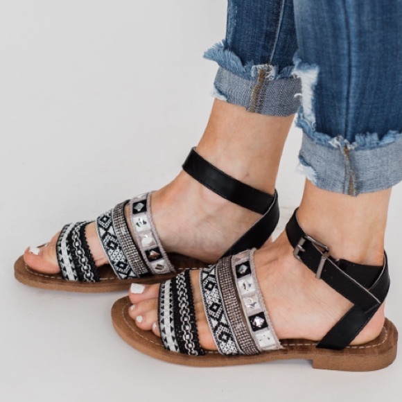 Shoes - Summer sandals!